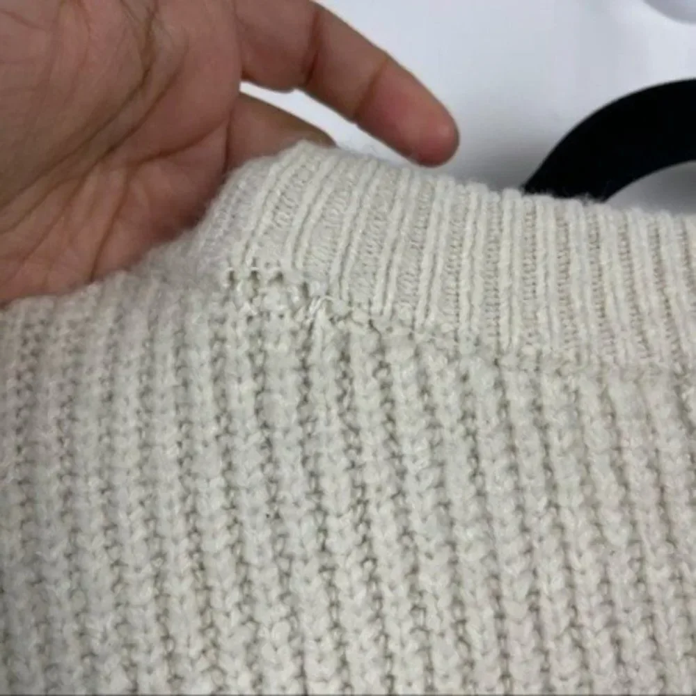 Topshop Off White Oversized Knit Cropped Crewneck Sweater Women's Size 14
